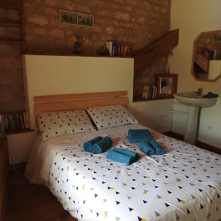 La Maison De Leon 아파트 Celles-sur-Belle