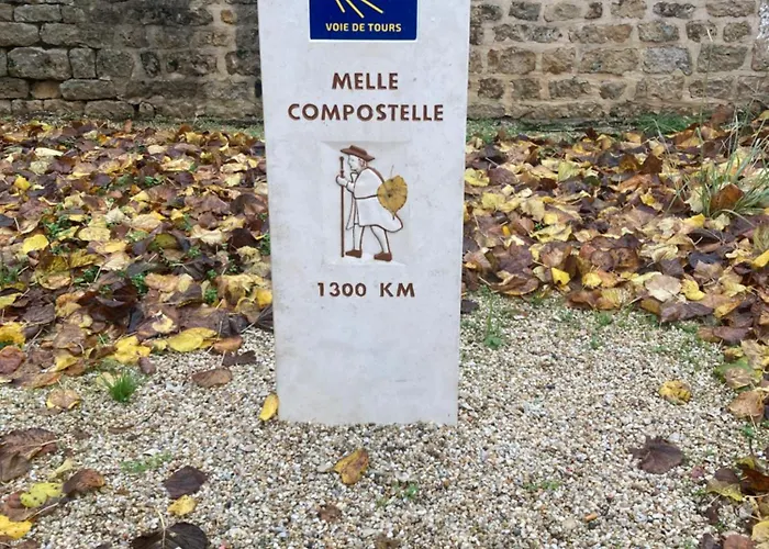 La Maison De Léon * Celles-sur-Belle