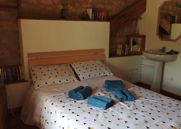 La Maison De Léon Apartamento Celles-sur-Belle